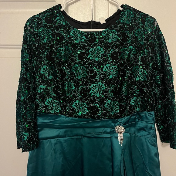 Beautiful Lace Patchwork 3/4 Sleeve Dress 👗 - Picture 4 of 4